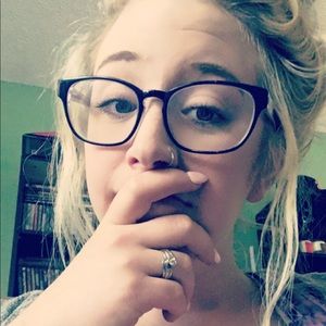 Meet your Posher, Erica